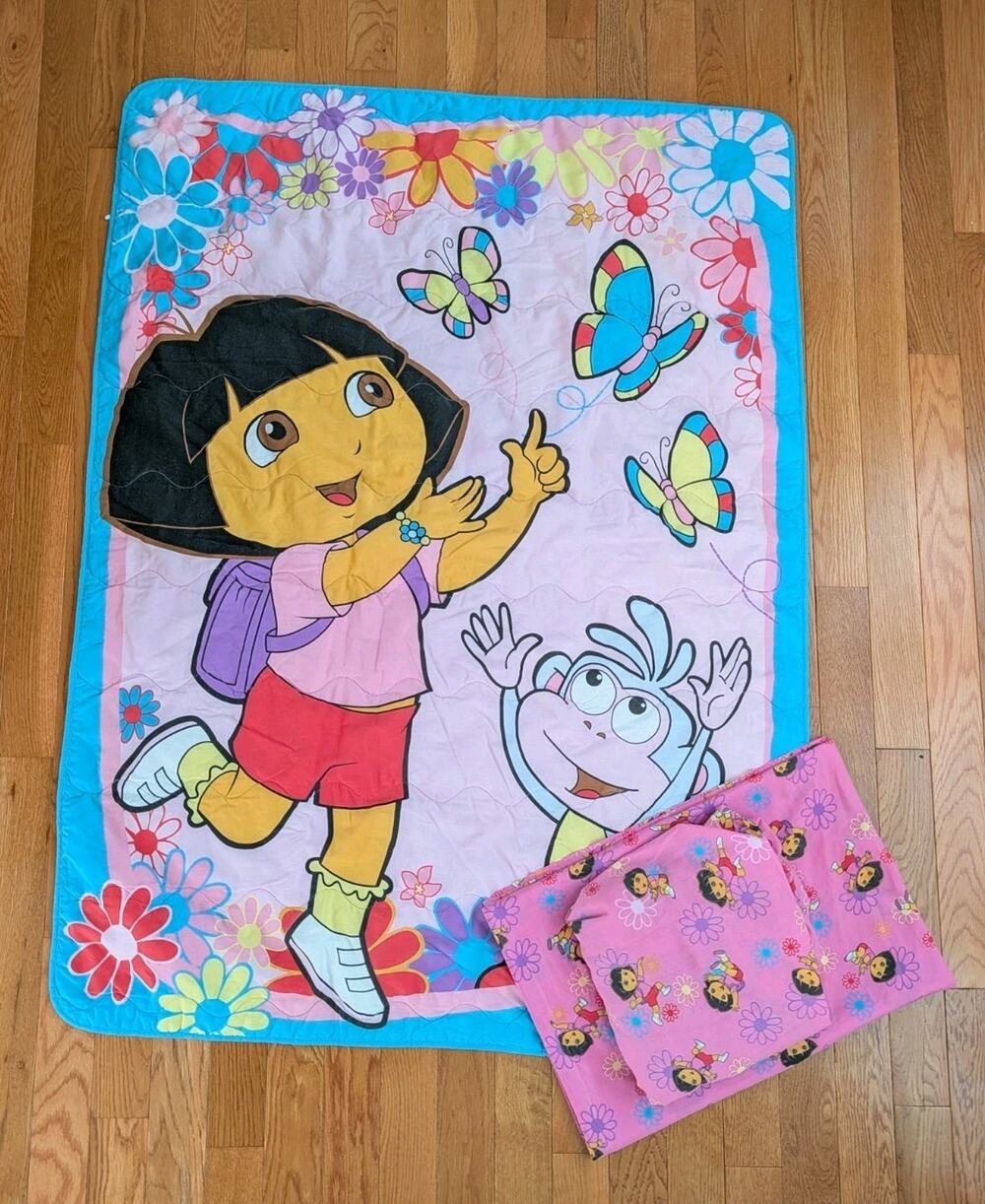 Dora the Explorer Crib Toddler Bed Set 2008 Viacom Nick Jr Boots Blanket Sheets